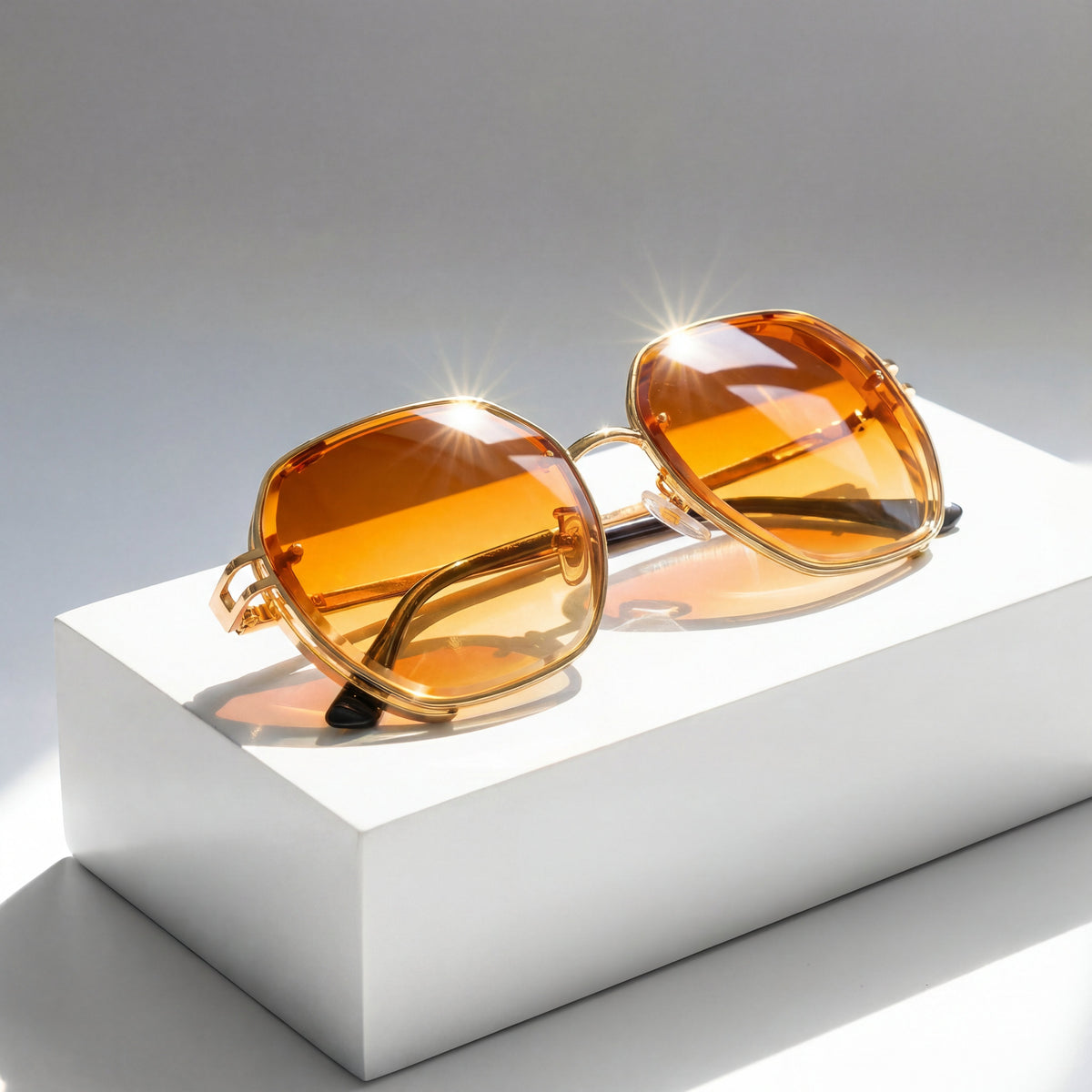 Men's Geometric Sunglasses - Metal Frame and Gradient Lenses