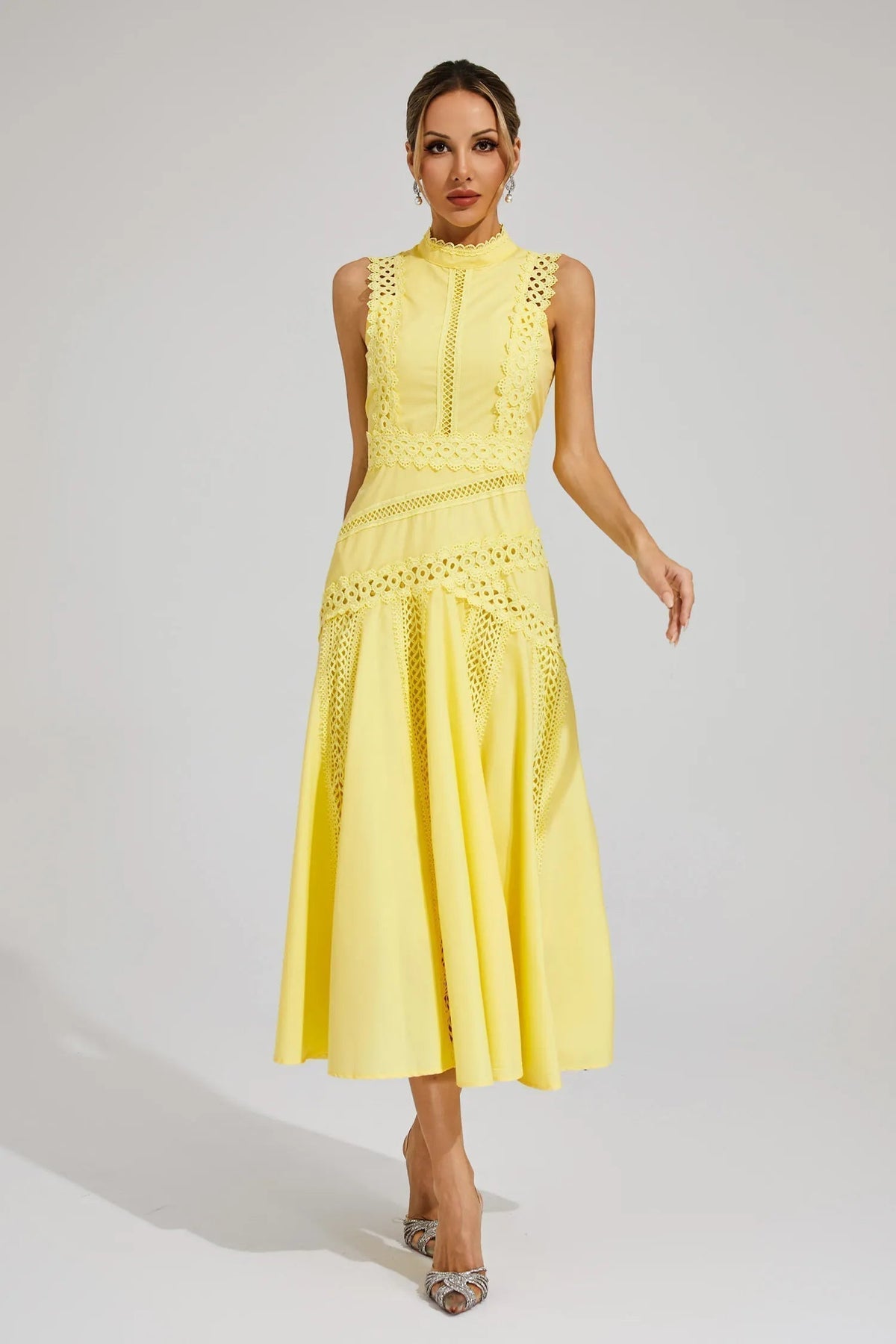 Women's Sleeveless Lace Midi Dress Intricate Detail and A-Line Silhouette
