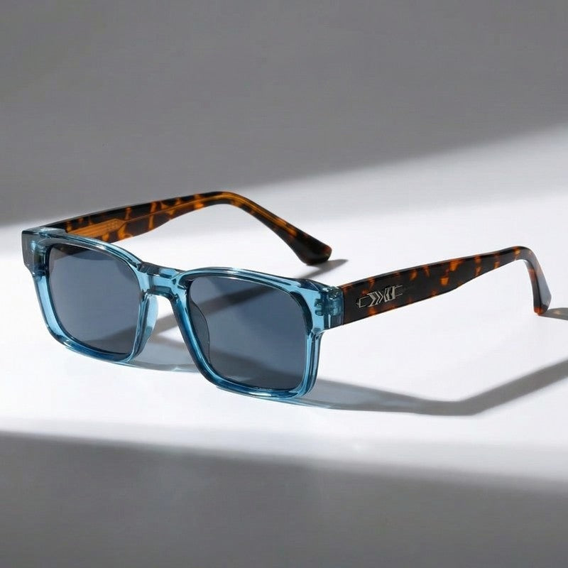 Women's Square Retro Polarized Sunglasses Tortoiseshell Accent and Lightweight Frame