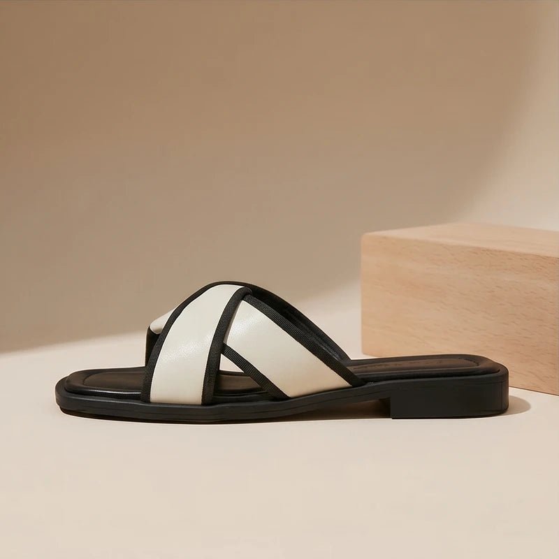 Women's Flat Slide Sandals - Contrast Piping and Crisscross Straps