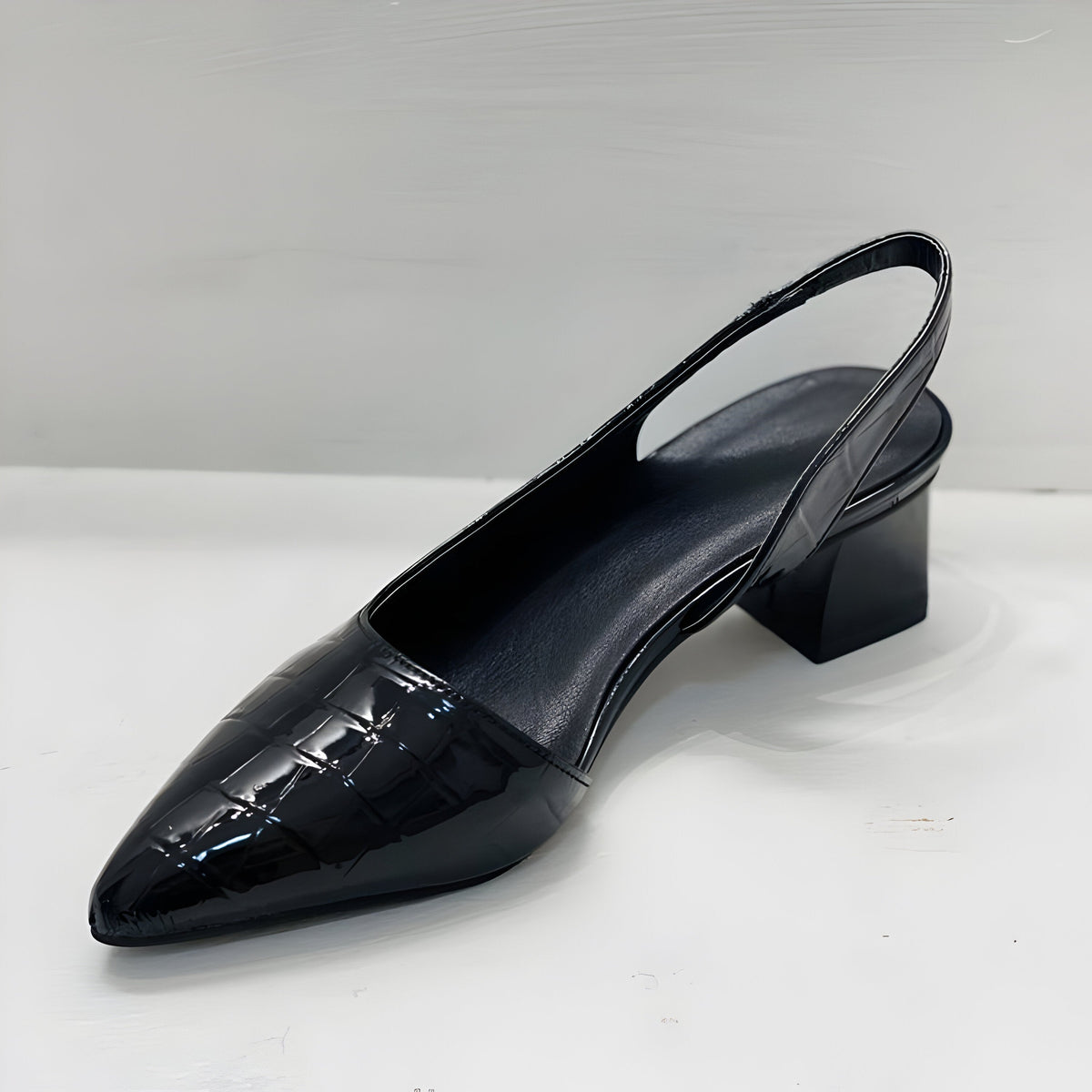Women's Pointed Toe Croc Slingback Heels - Low Block Heel