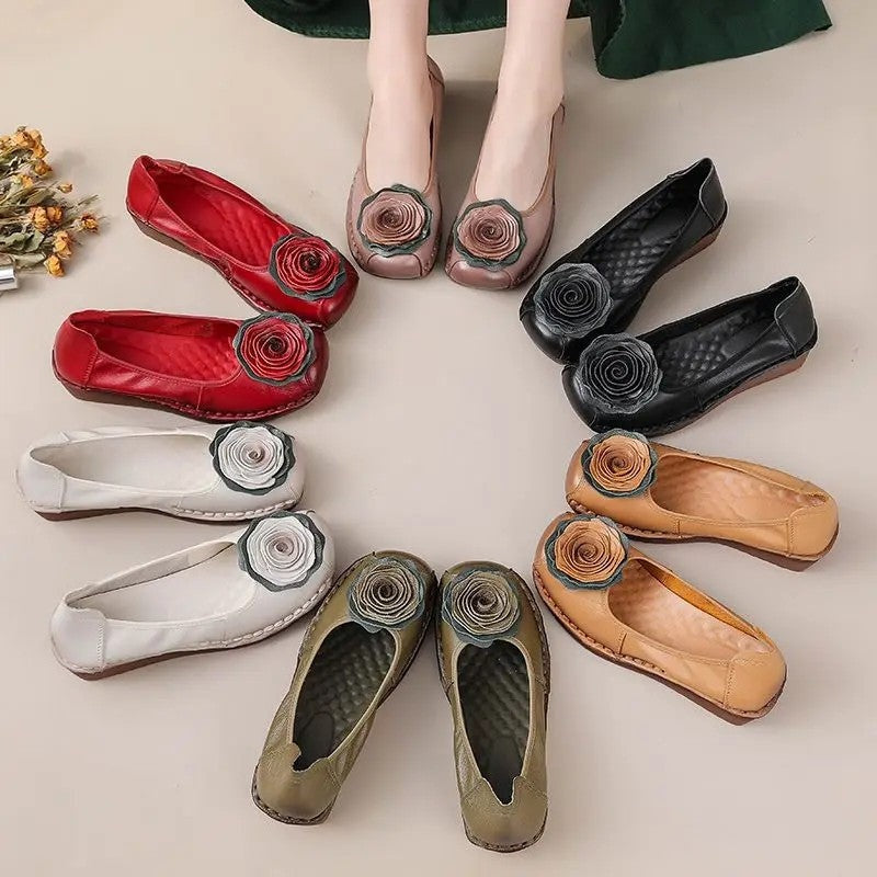 Women's Floral Appliqué Comfort Loafers - Slip-On Flexible Sole