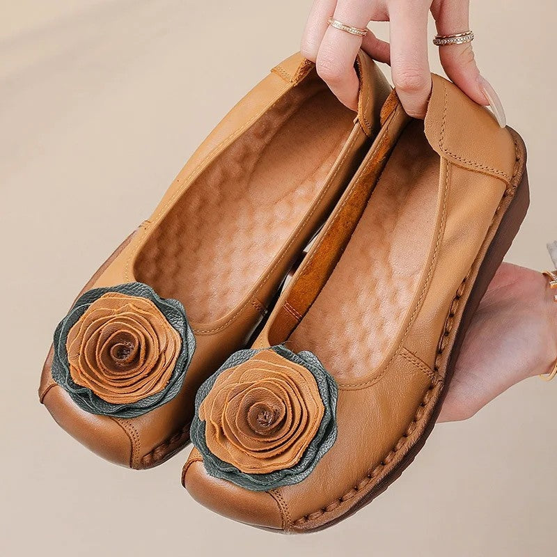 Women's Floral Appliqué Comfort Loafers - Slip-On Flexible Sole