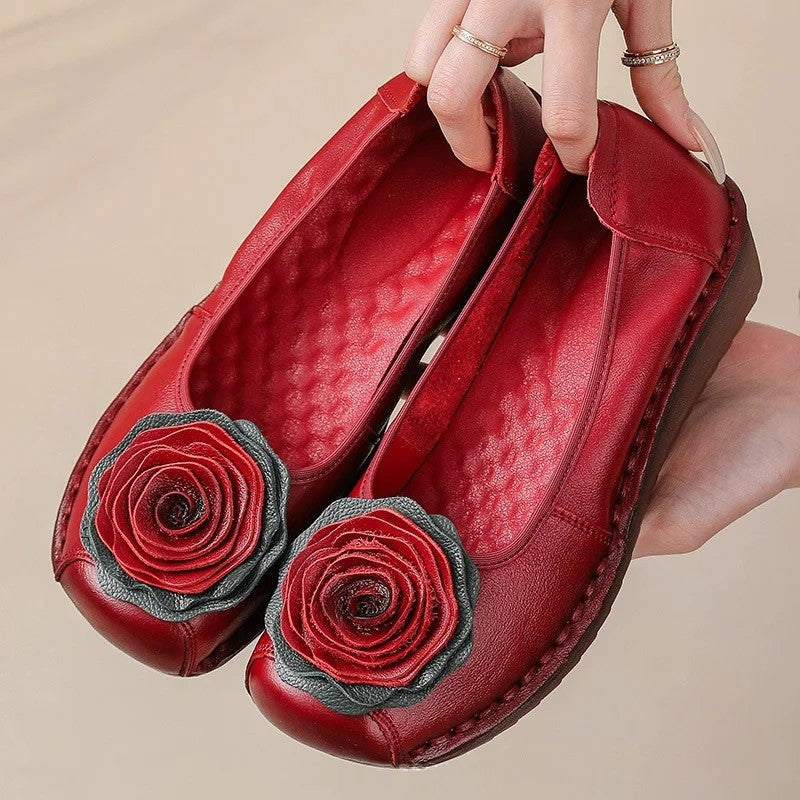 Women's Floral Appliqué Comfort Loafers - Slip-On Flexible Sole